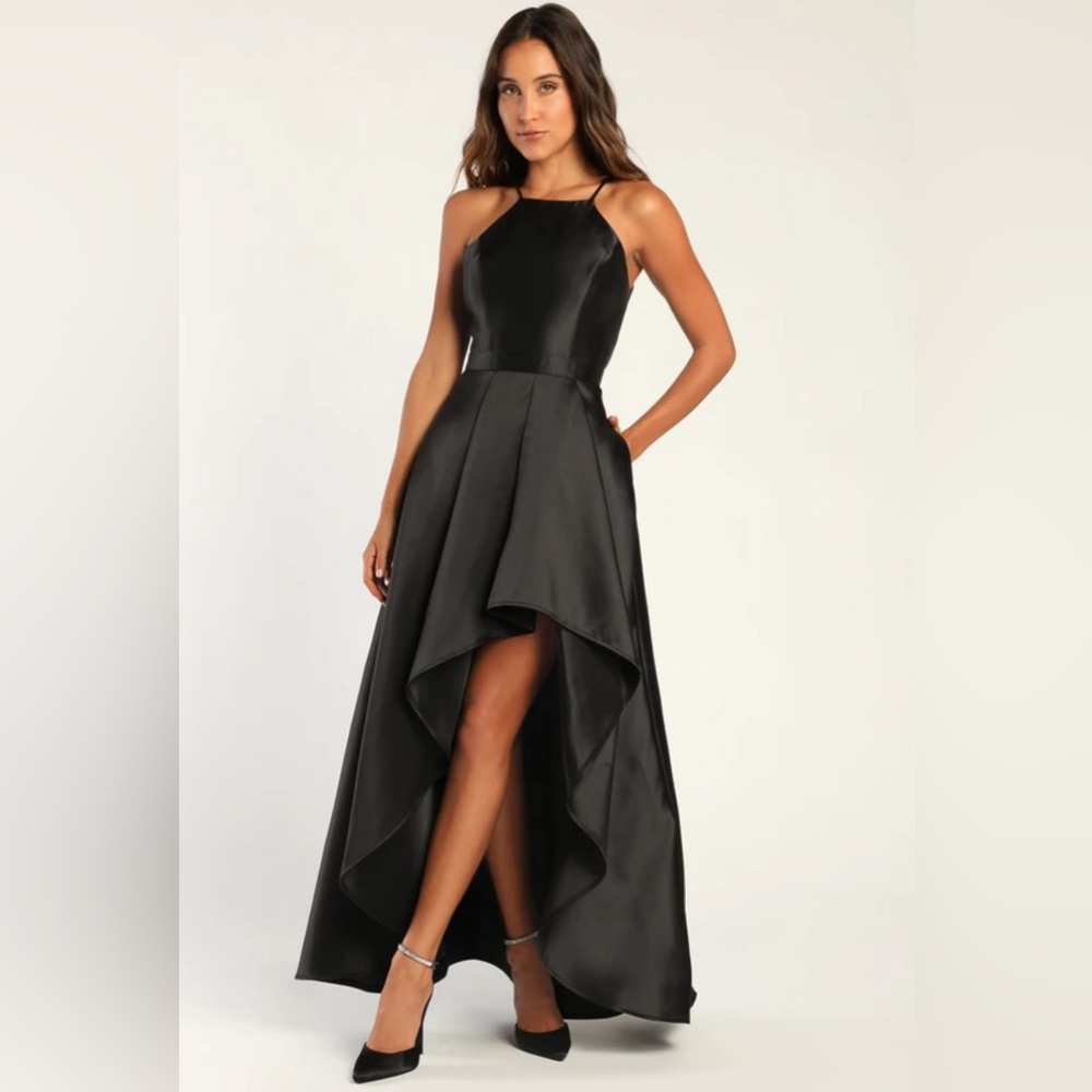 Black dress, flattering and classy.